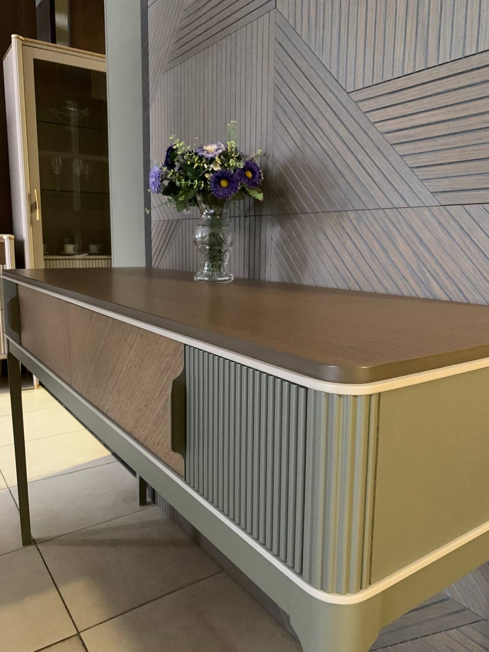 Стол туалетный Модена (шпон) Т-633