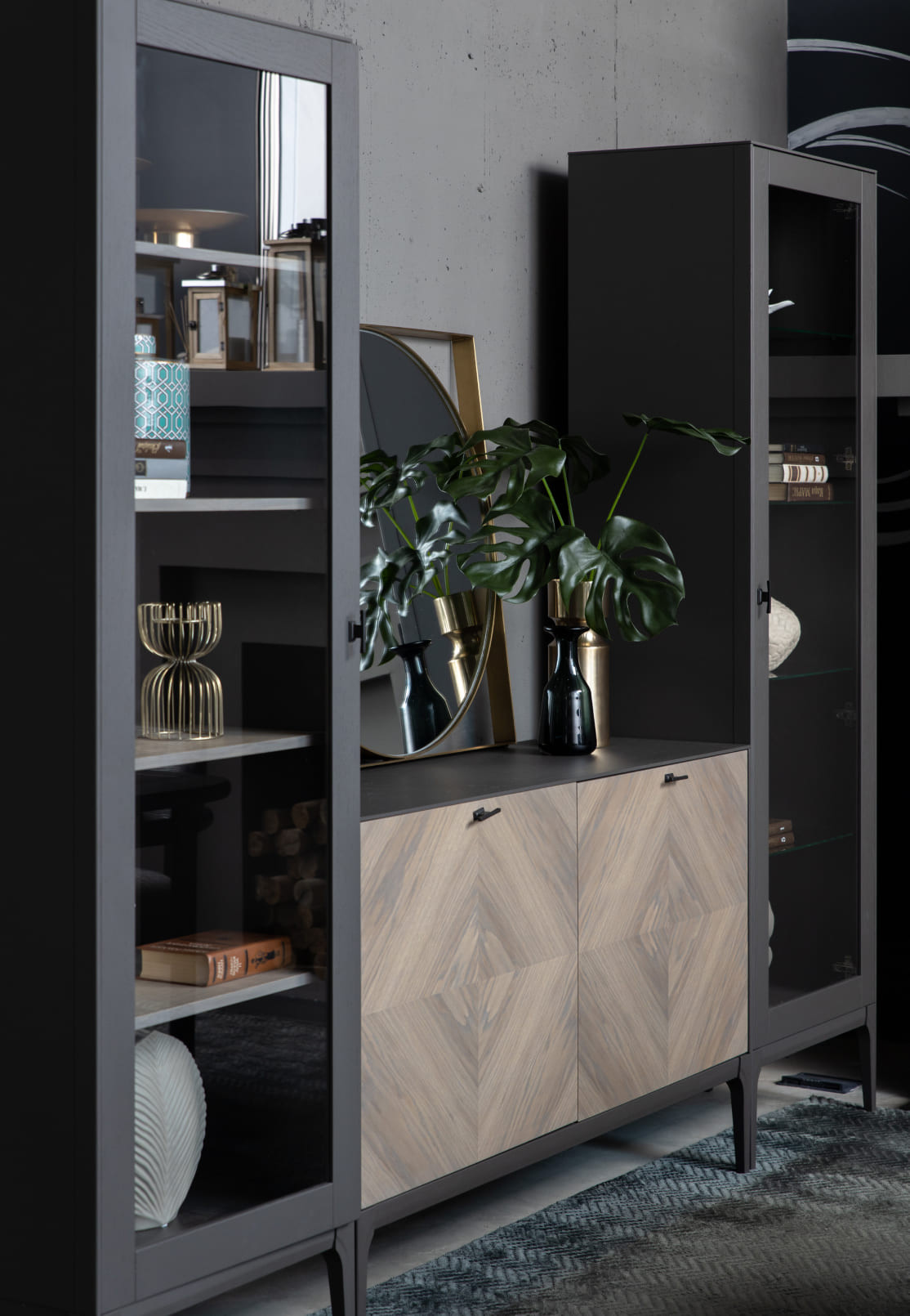 Шкаф-витрина Верона Т-802