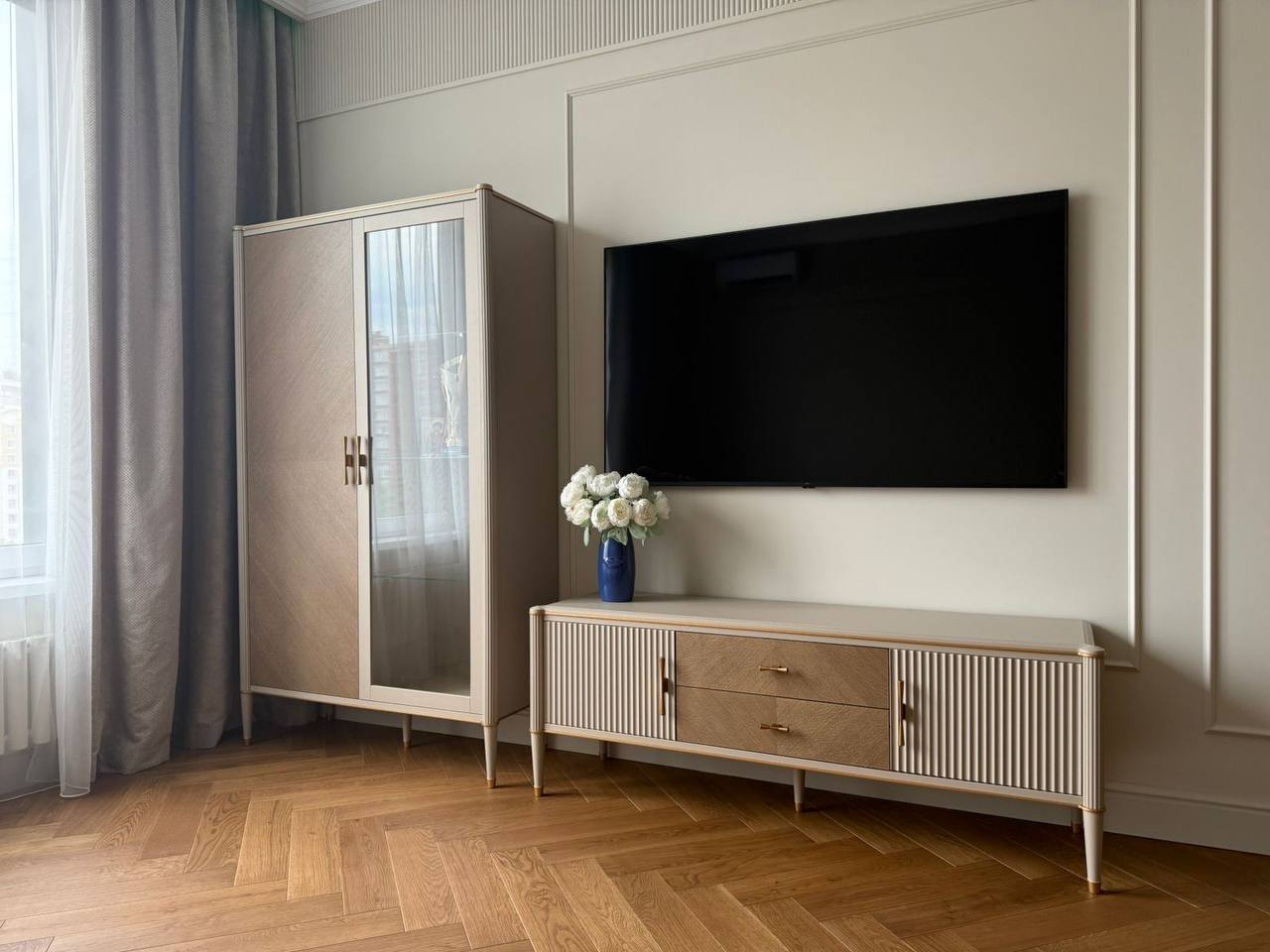 Тумба для теле- и радиоаппаратуры Венеция Т-103